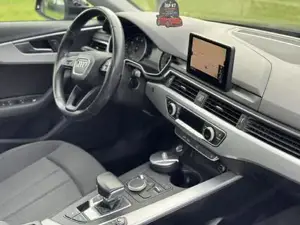 Audi A4 Bild 13