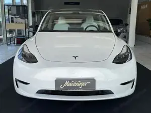 Tesla Model Y Bild 3