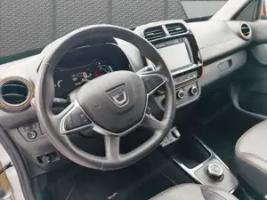 Dacia Spring Bild 11