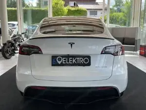 Tesla Model Y Bild 6
