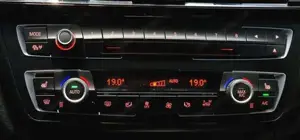 BMW 330 Bild 19