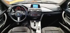 BMW 330 Bild 11