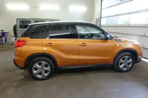 Suzuki Vitara Bild 19