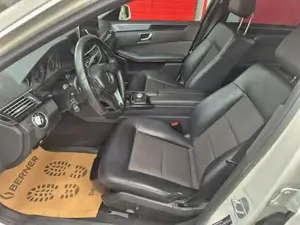 Mercedes-Benz E 220 Bild 11