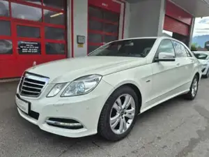 Mercedes-Benz E 220 Bild 4