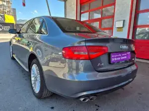Audi A4 Bild 8