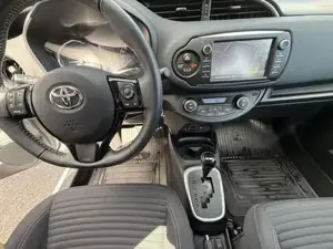Toyota Yaris Bild 7