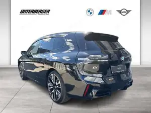 BMW iX xDrive45 I20 M Sportpaket HK HiFi DAB LED Bild 2