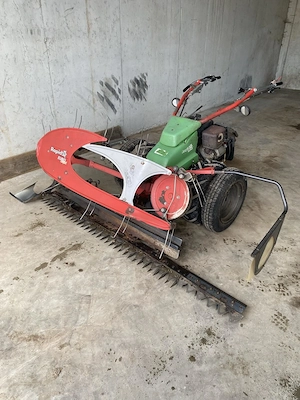 Mähmaschine