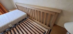 Doppelbett mit Matratzen und Lattenrosten Bild 2