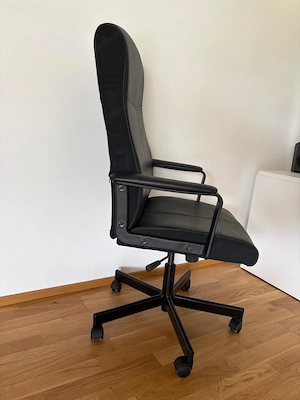 Bürostuhl in schwarz Bild 2