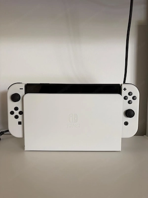 Nintendo Switch OLED inkl. Spiele Bild 2