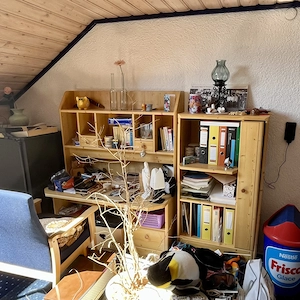 Kinderzimmer Kleiderkasten Kasten Schreibtisch Regal Bild 2