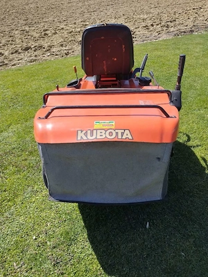 Kubota GR 1600-II Profi Diesel Rasentraktor Bild 4