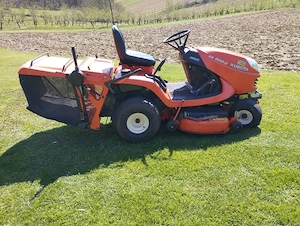 Kubota GR 1600-II Profi Diesel Rasentraktor Bild 3