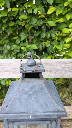 Klassische Gartenlaterne   Windlicht aus Metall & Glas   Vintage-Stil Bild 3