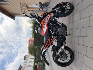 KTM Duke125, Baujahr 2017 Bild 4