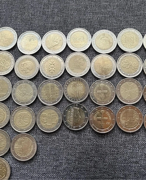 Euro-Sammlung: 78x 2  Gedenkmünzen - Sondermünzen (versch. Länder & Motive) + 1  Monaco Bild 6