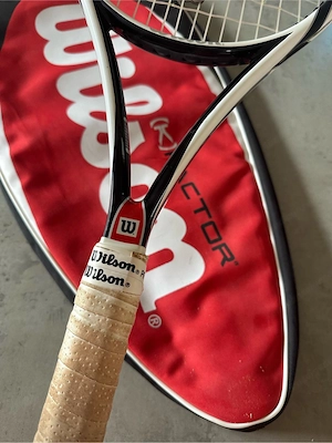 Tennisschläger (Wilson)