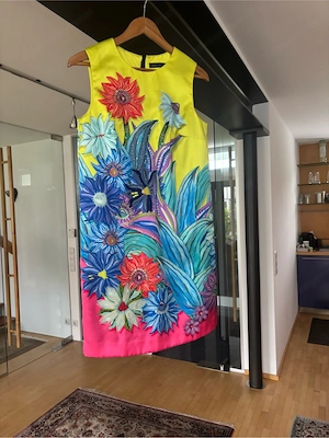 Marc Cain buntes Sommerkleid  Bild 2