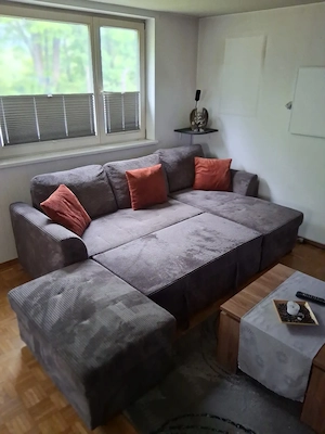 Komplette Couchgarnitur inklu. Tisch Bild 3
