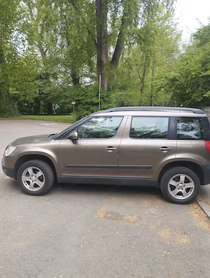 Skoda Yeti 4x4 verlässlich und lieb  Bild 3