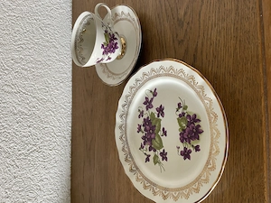 Verschiedene Sammeltassen Bild 3
