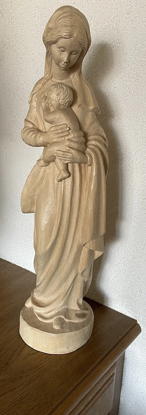 Madonna aus Holz Bild 4