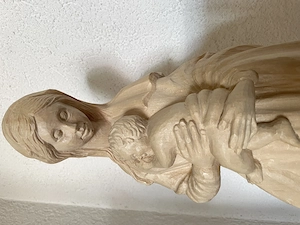 Madonna aus Holz Bild 3