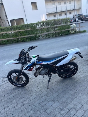 Derbi Senda 2017