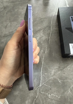 Samsung Galaxy S24 256 GB Violet Bild 3