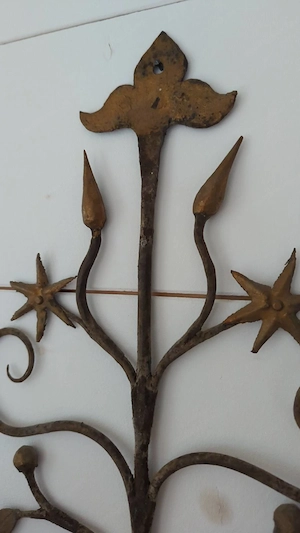 Rustikaler Wandkerzenhalter   Wandleuchter Metall (Florentiner Stil) Bild 2