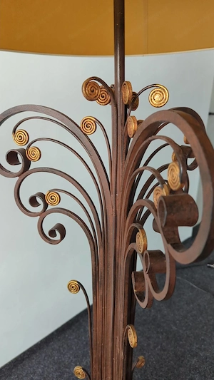 Exklusive Schmiedeeisen-Stehlampe   Italienischer Florentiner Stil mit Echt-Pergamen Bild 2