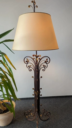 Exklusive Schmiedeeisen-Stehlampe   Italienischer Florentiner Stil mit Echt-Pergamen Bild 5