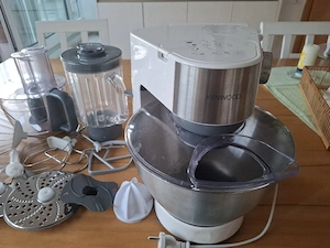 Kennwod Küchenmaschine Bild 3