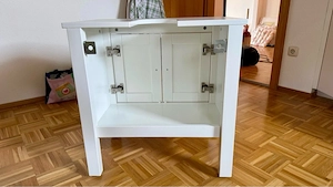 IKEA HEMNES Waschbeckenunterschrank Bild 2