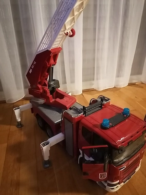 4 x Bruder Fahrzeuge alle zusammen Bild 6