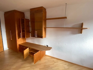 Vollholzmöbel, ganze Vollholz-Zwischenwand Bild 5