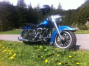 Harley Davidson FLH Shovelhead  Bild 2
