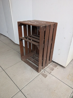 Holzkiste für Dekoration