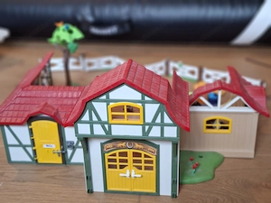 Playmobil Grosser Reiterhof 