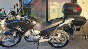 Honda Varadero 125 zu verkaufen Bild 4