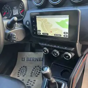 Dacia Duster 2022 Bild 6