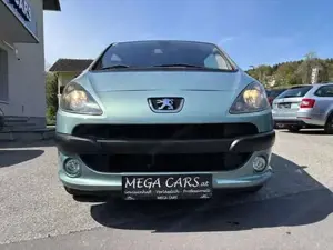 Peugeot 1007 Bild 3