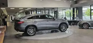 Mercedes-Benz E 400 Bild 12