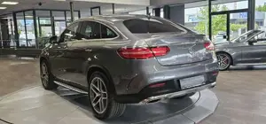 Mercedes-Benz E 400 Bild 15