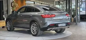 Mercedes-Benz E 400 Bild 7