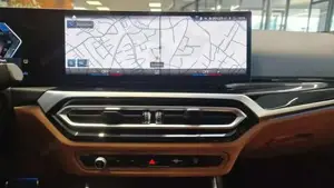 BMW 320 Bild 16
