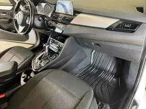BMW 225 Bild 13