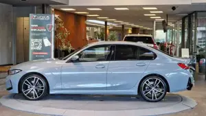 BMW 320 Bild 3